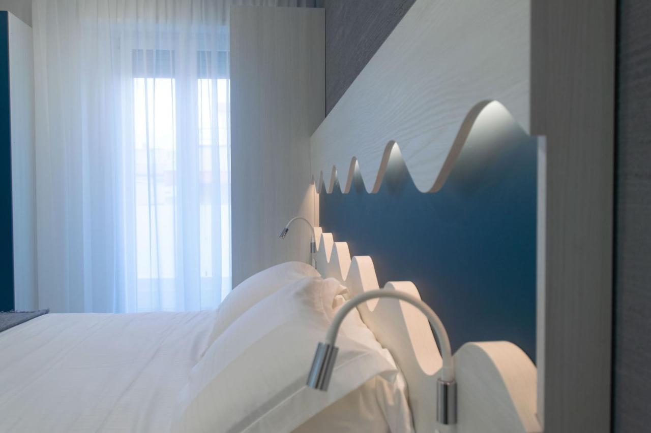 Residence Flow-R Riccione Exterior foto